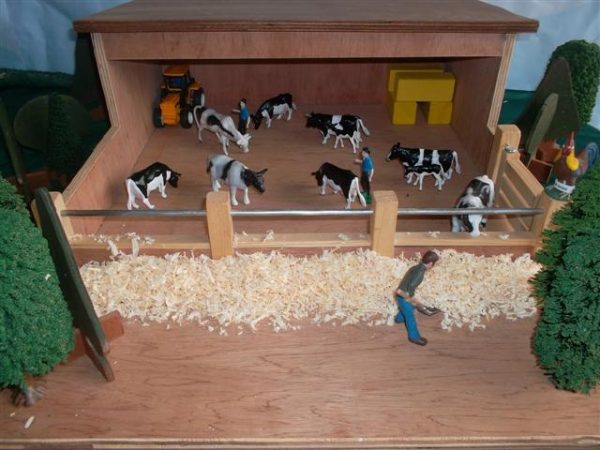 Starter farm,wooden farm. toy farm set