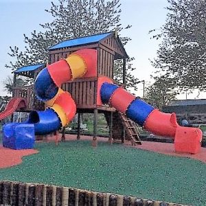Commercial Straight and spiral tube slide climbing frame sttswings
