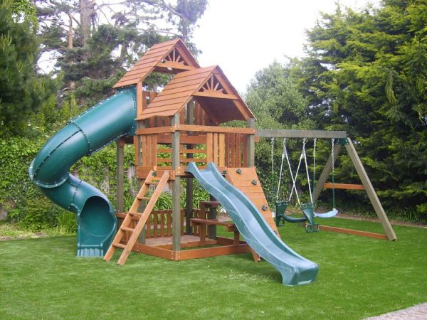two story tree house play centre 7ft tube slide swings