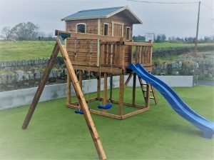 Wacky world tree house swings slide rockwall sttswings Ireland
