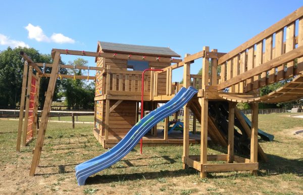 STTSwings-ultimate-jungle-gym-treehouse-playcentre