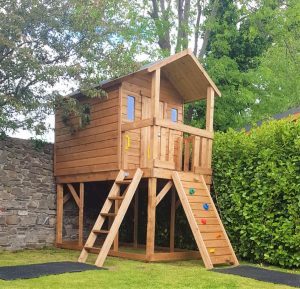 Deluxe Tree-house STTSwings Ireland