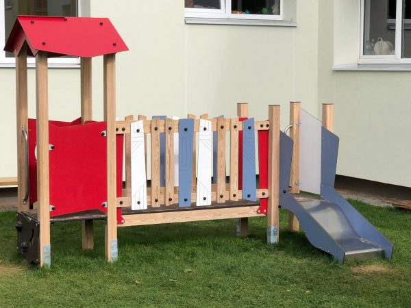 Gangway Playhouse - for playgrounds, schools, creches, kids