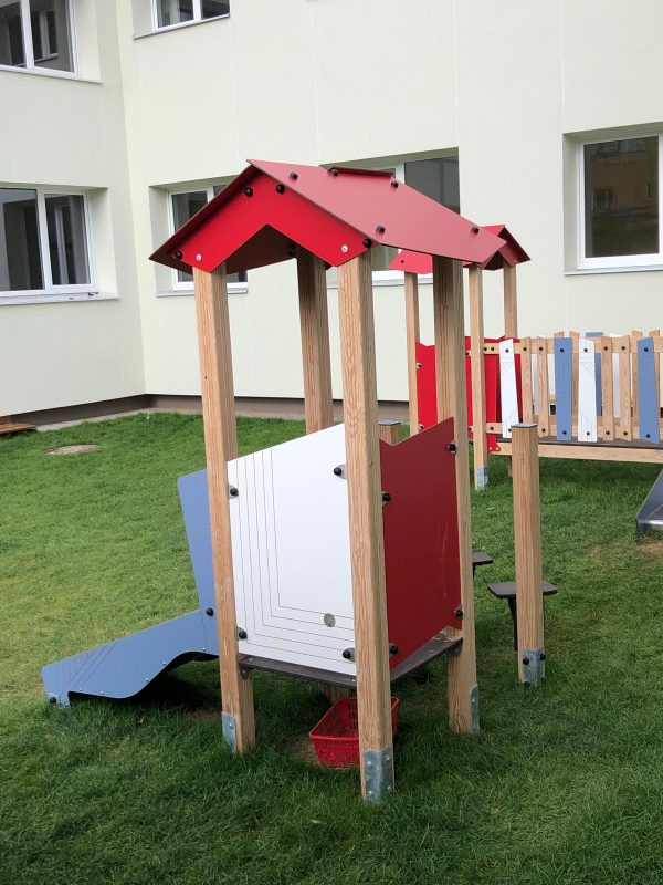 Stepping Posts Playhouse - for playgrounds, schools, creche, kids