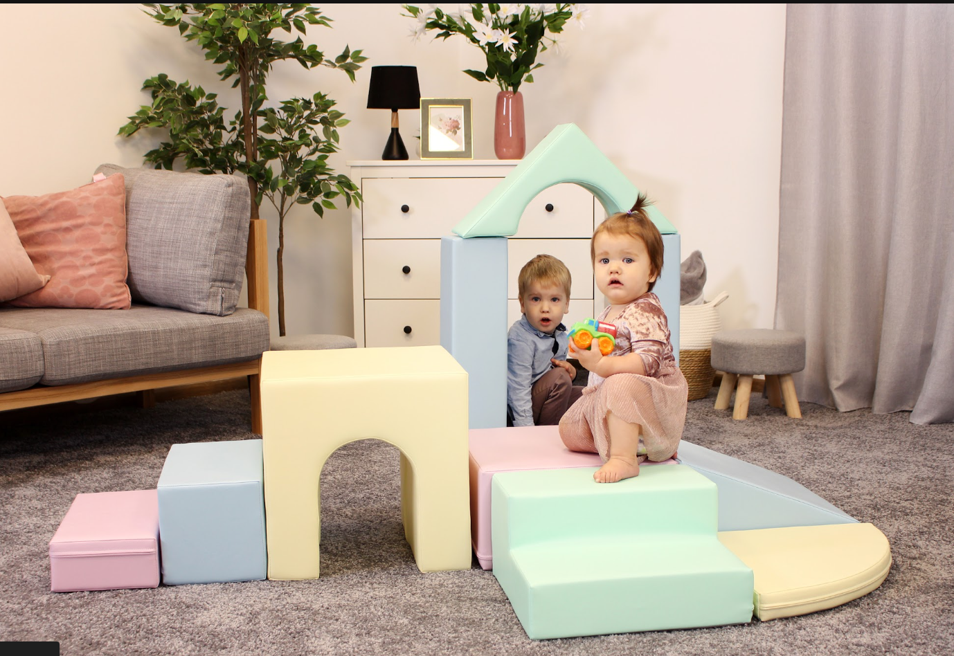 IGLU Baby Gym – Light Pastel indoor soft play climbing set with colourful foam blocks, arches, steps and ramp